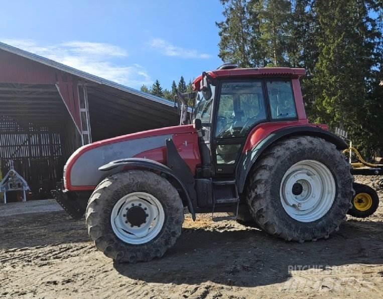 Valtra T180 Ciągniki rolnicze