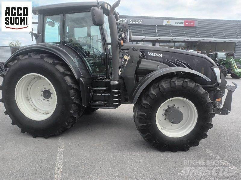 Valtra T213 VERSU Ciągniki rolnicze