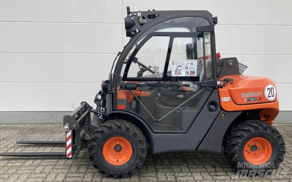 Ausa T 144 H X4 Ładowarki teleskopowe