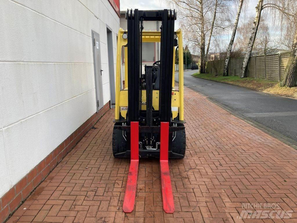 Hyster J 3.0 XN Wózki elektryczne
