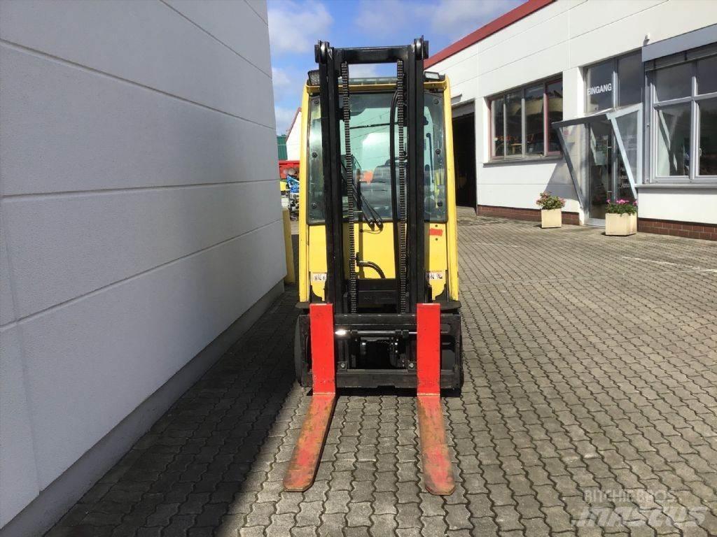 Hyster J 3.0 XN Wózki elektryczne
