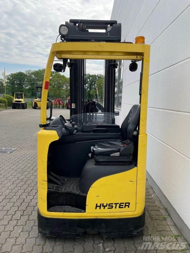 Hyster R 1.4 Wózki widłowe wysokiego składowania