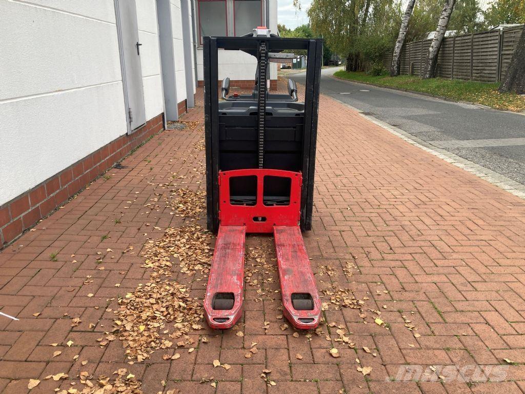 Hyster S 2.0SD Wózki widłowe unoszące z dyszlem