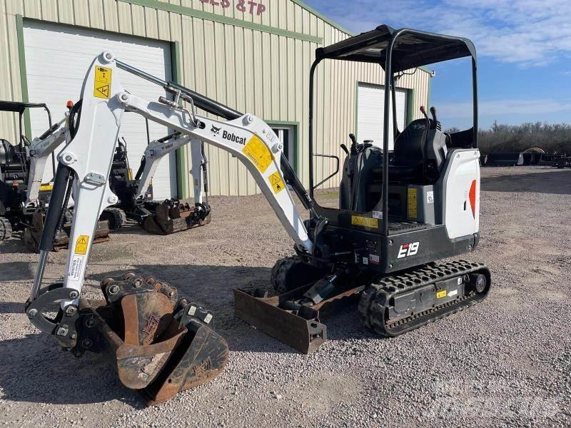 Bobcat E19 Minikoparki