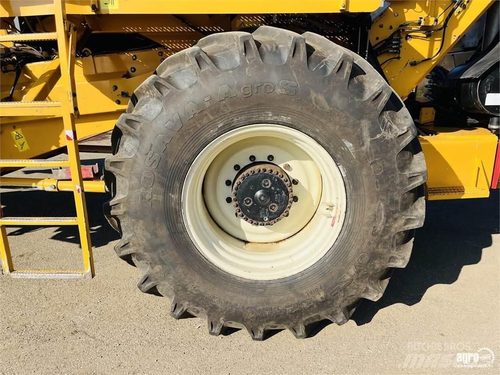 Oxbo 2480 Kombajny zbożowe