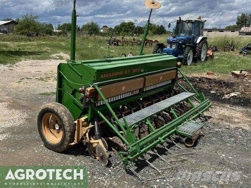 Amazone D7/30E Ciągniki rolnicze