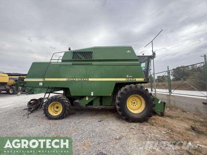 John Deere 2258 Ciągniki rolnicze