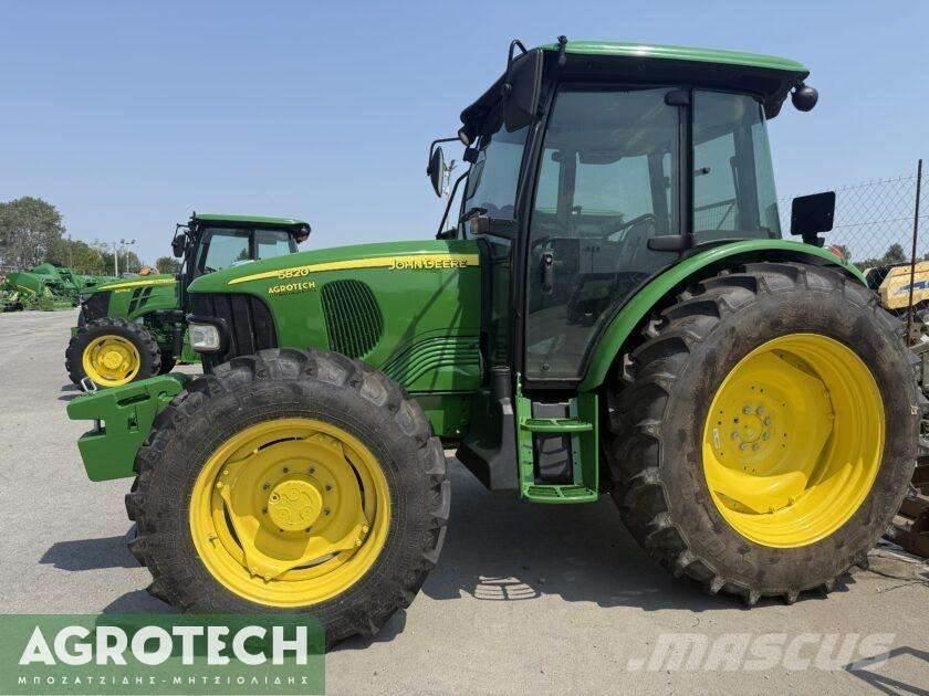John Deere 5820 Ciągniki rolnicze