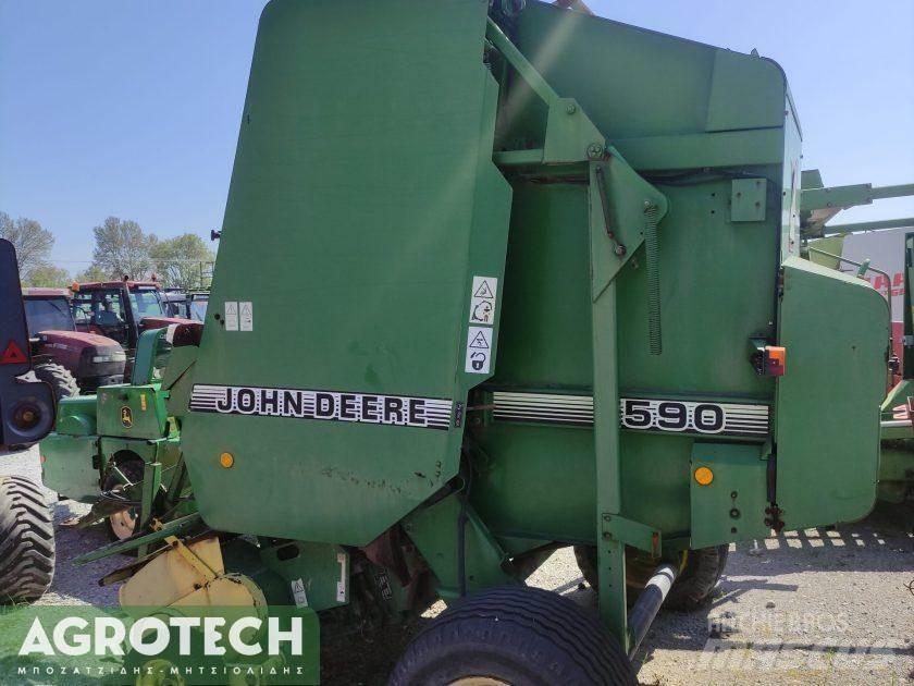 John Deere 590 Prasy zwijające