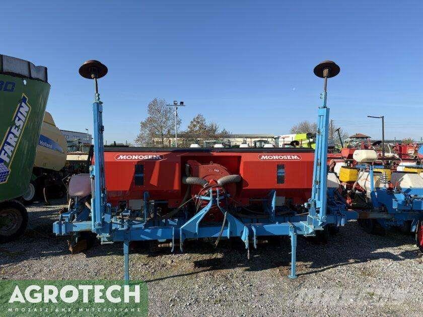 Monosem NG Plus 4-R Ciągniki rolnicze