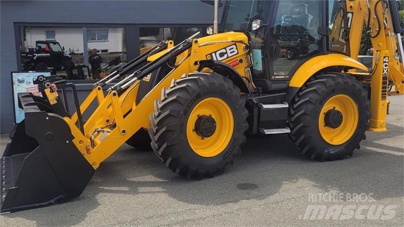 JCB 4CX Koparko-ładowarki