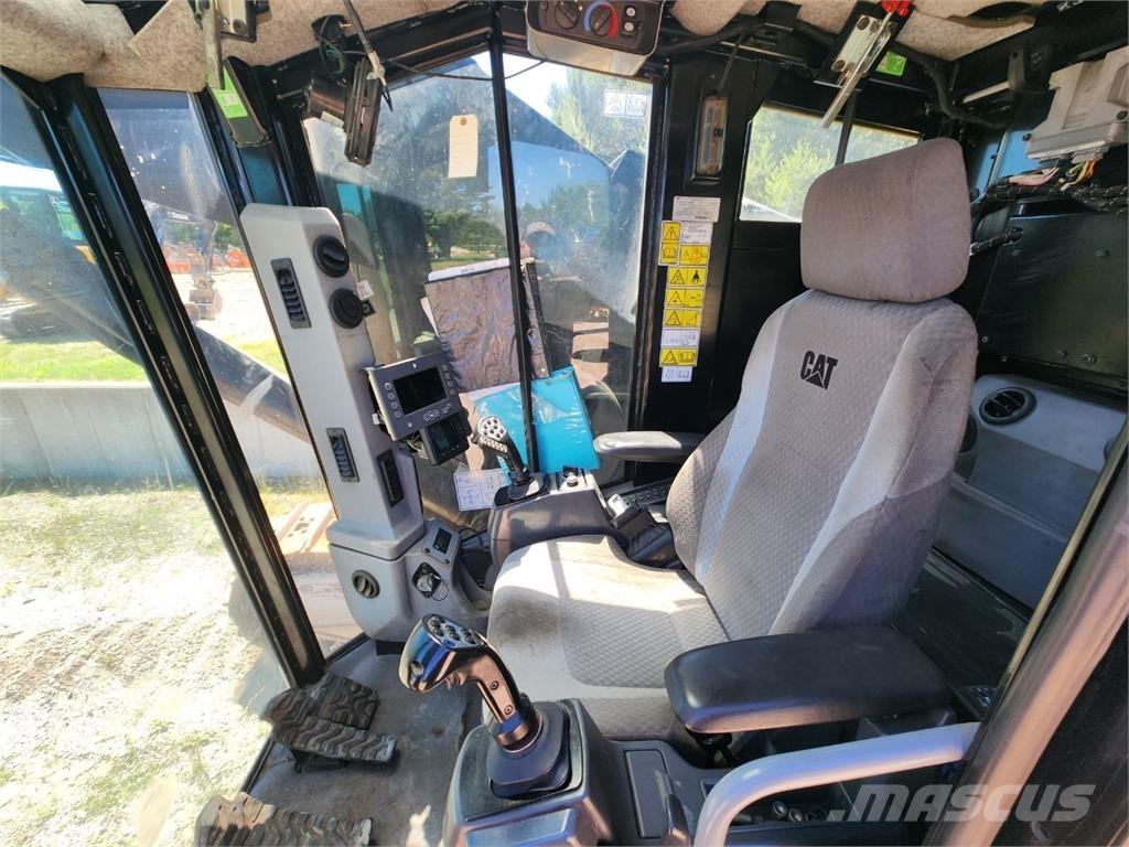 CAT 521B Maszyny leśne - Inne