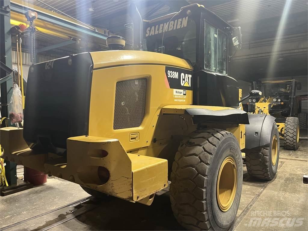 CAT 938M Ładowarki kołowe