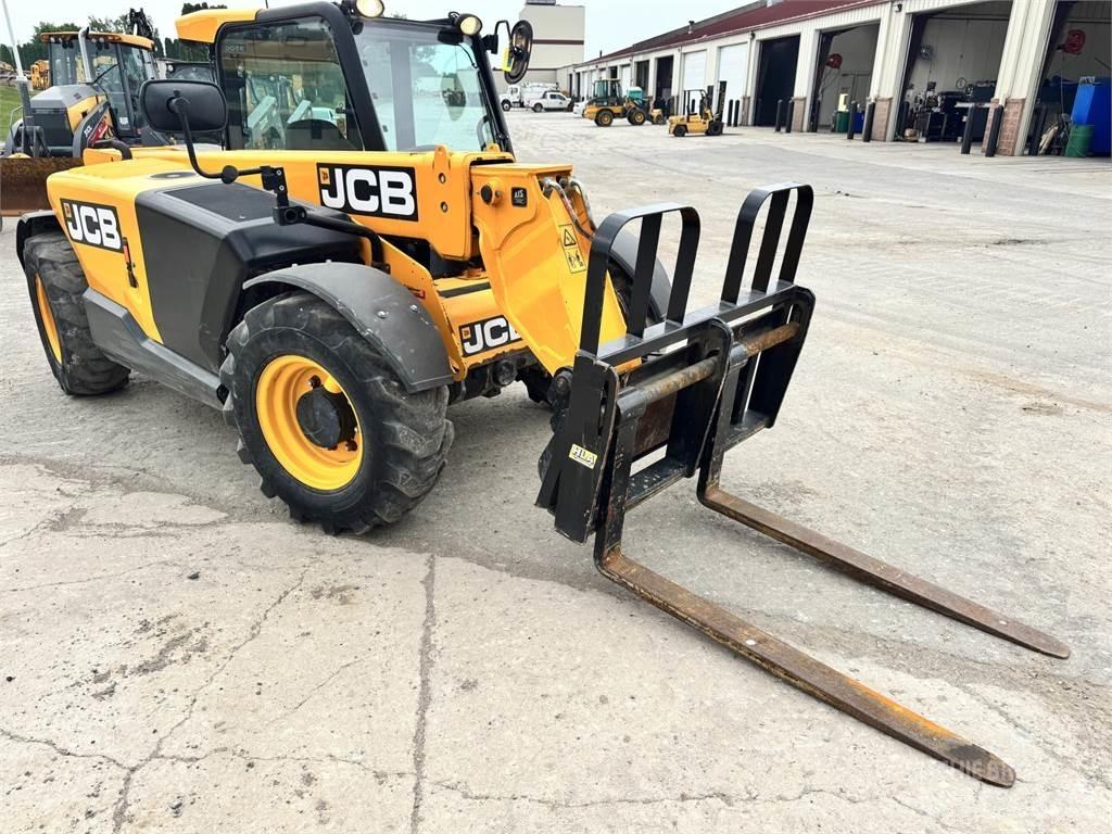 JCB 525-60 Ładowarki teleskopowe