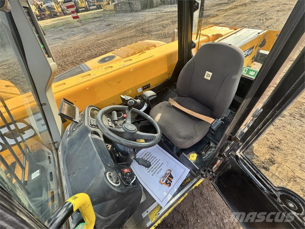 JCB 525-60 Ładowarki teleskopowe