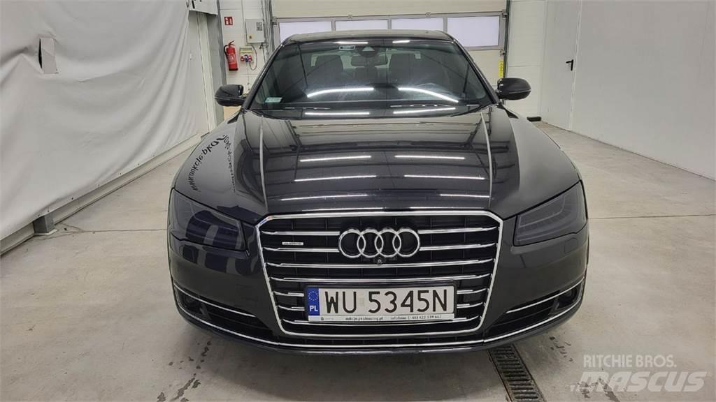 Audi A8 Samochody osobowe