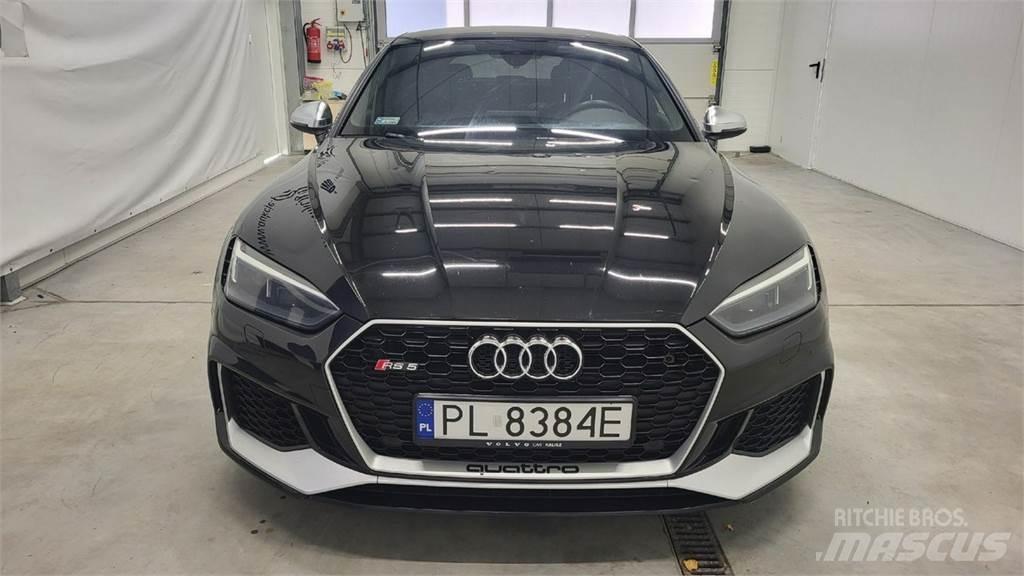 Audi RS5 Samochody osobowe