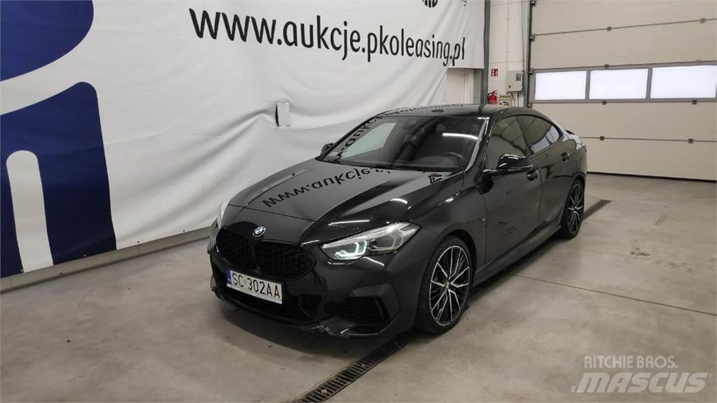 BMW M2 Samochody osobowe