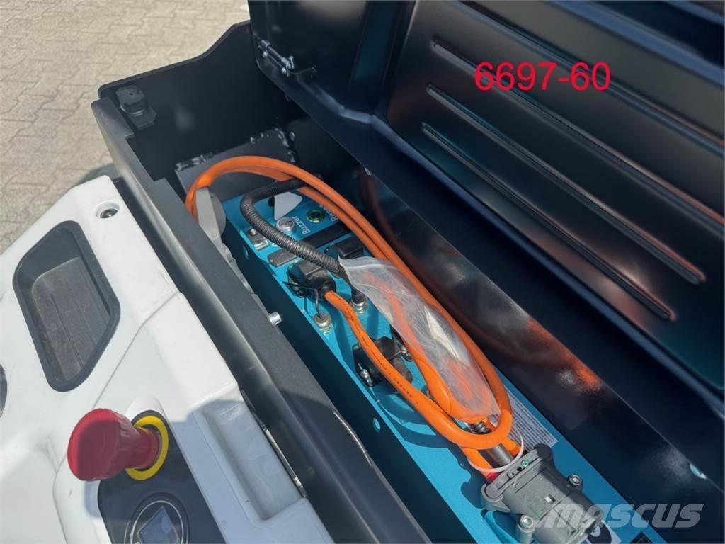 Bobcat BSL 12 N-7i Wózki widłowe unoszące z dyszlem