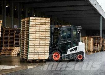 Bobcat D 30 S 9 Wózki Diesla