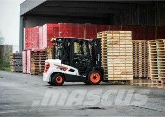 Bobcat D 30 S 9 Wózki Diesla
