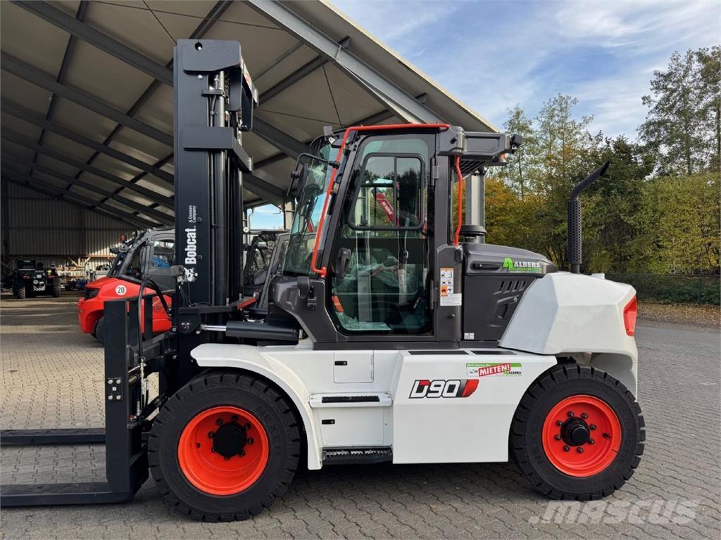 Bobcat D 90 S-9 Wózki Diesla