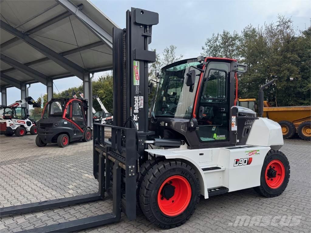 Bobcat D 90 S 9 Wózki Diesla