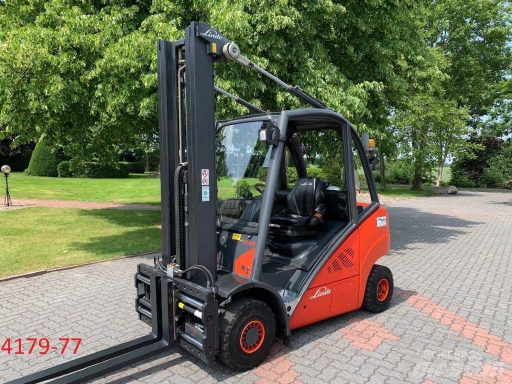 Linde H 25 T 02 Wózki LPG