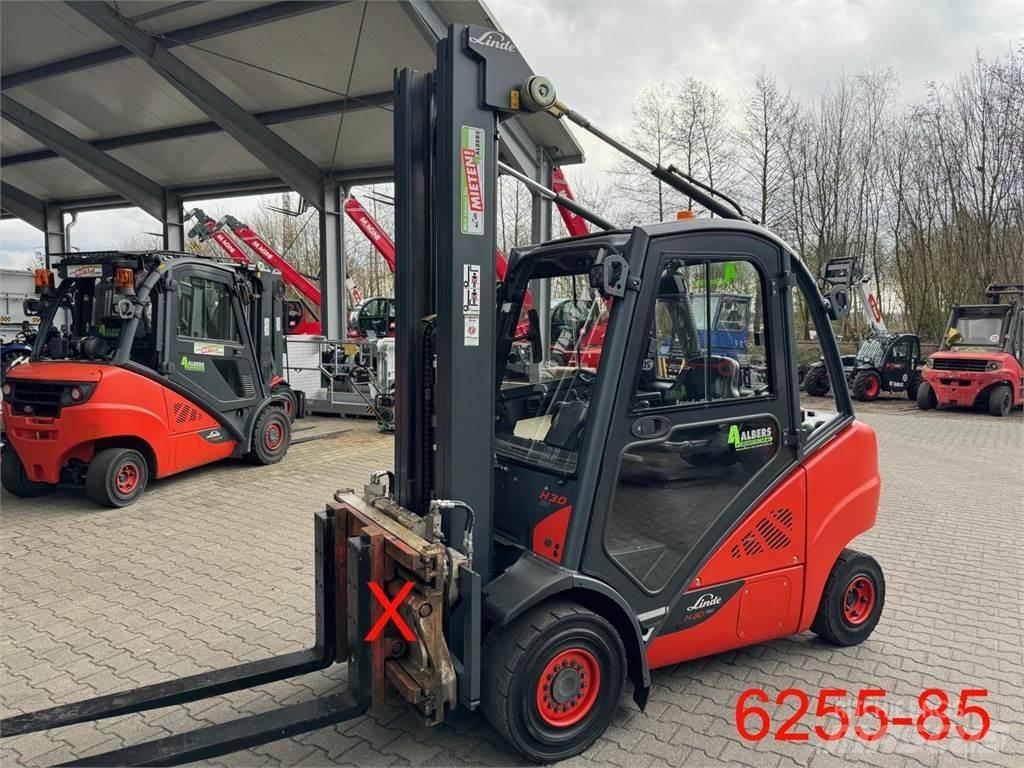 Linde H 30 D 02 EVO Wózki Diesla