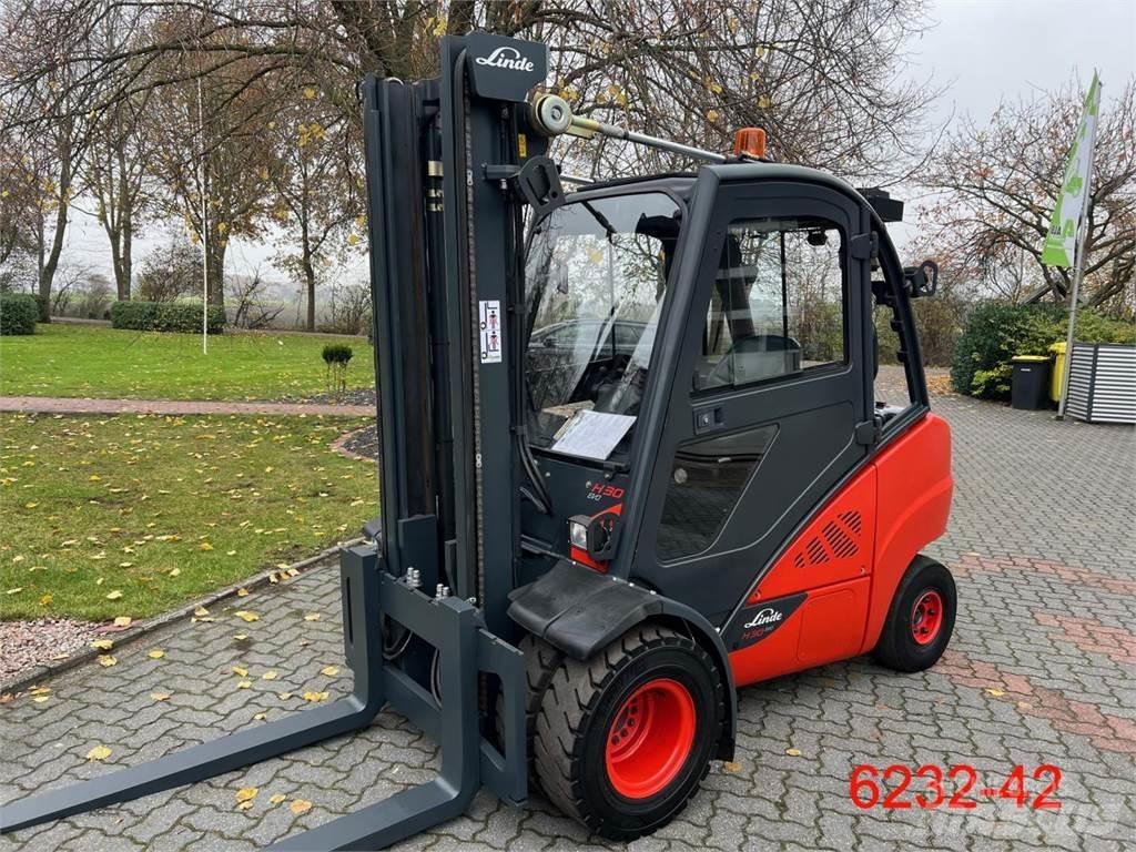 Linde H 30 D 02 EVO Wózki Diesla