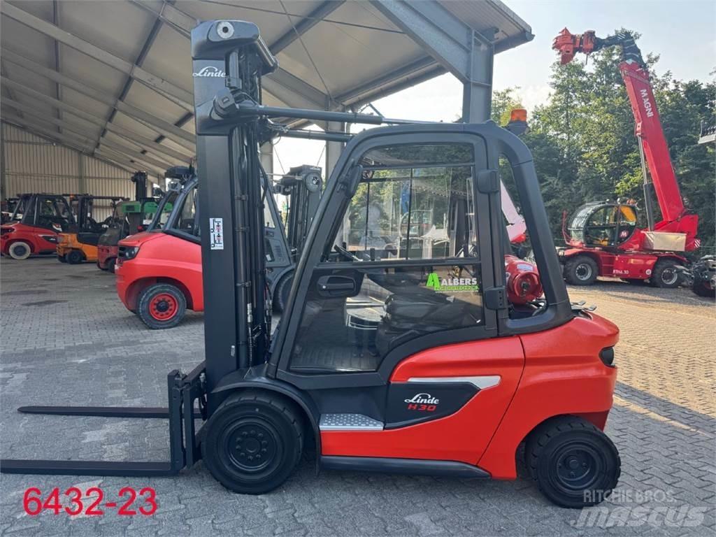 Linde H 30 T 01 Wózki LPG