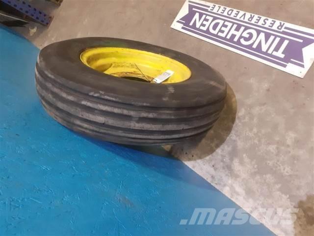  16 7.50-16 Opony, koła i felgi