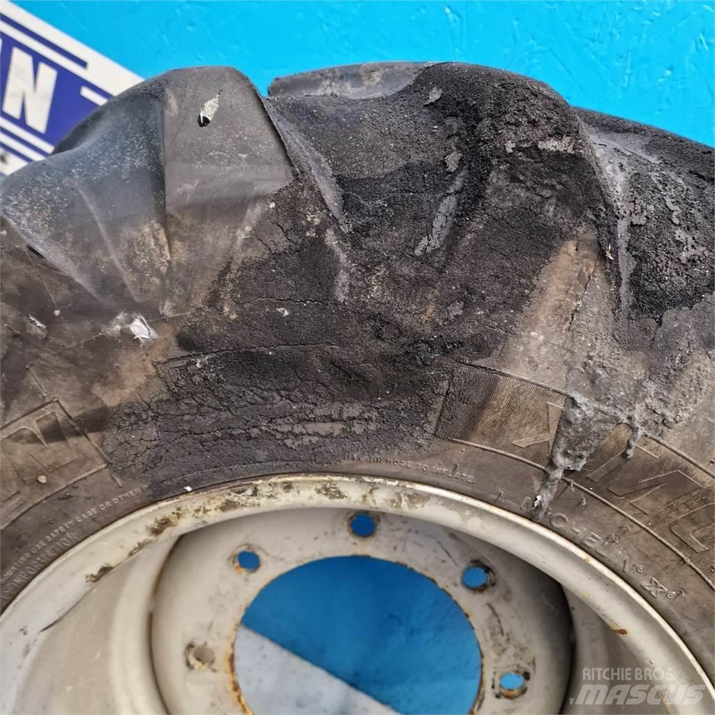  18 340/80R18 Opony, koła i felgi