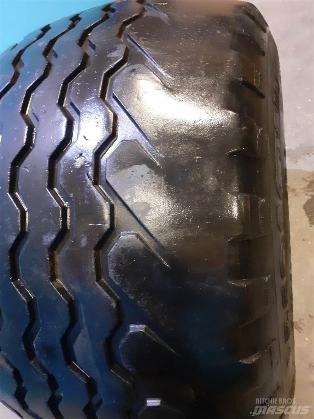  22.5 700/45-22,5 Opony, koła i felgi