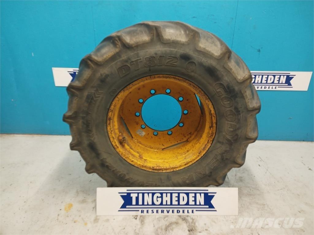  24 420/70R24 Opony, koła i felgi