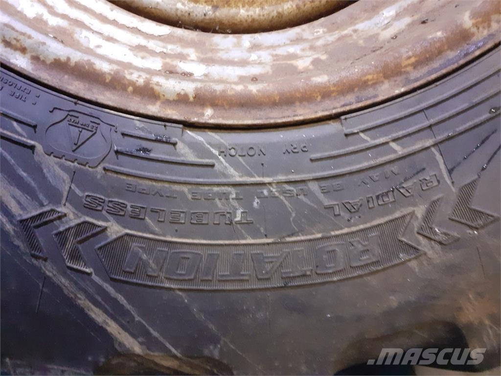  24 460/70R24 Opony, koła i felgi