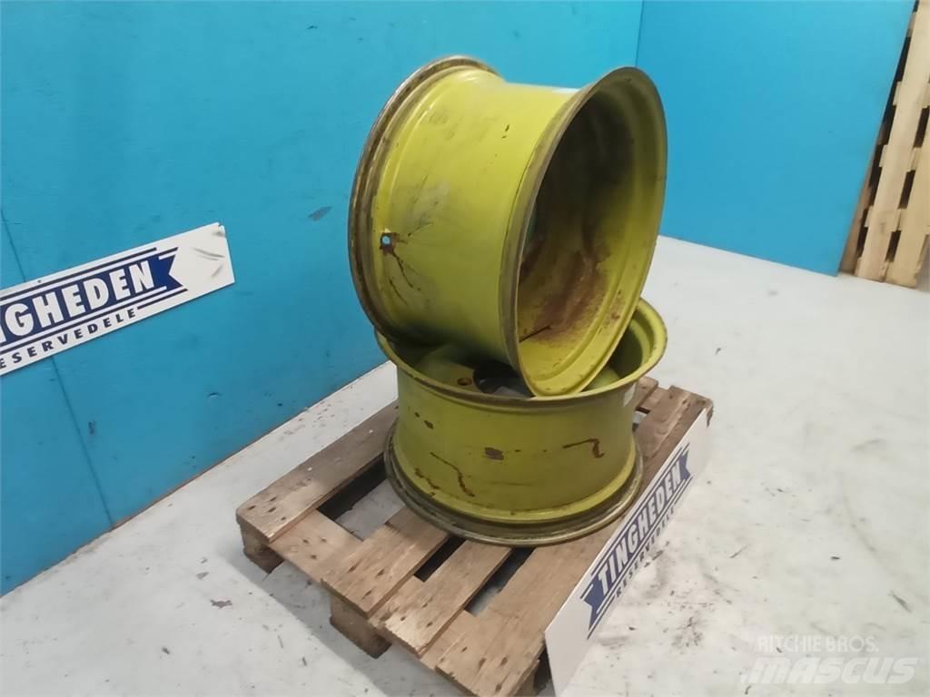  26 W15LX26 Opony, koła i felgi