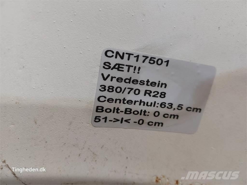  28 380/70R28 Opony, koła i felgi