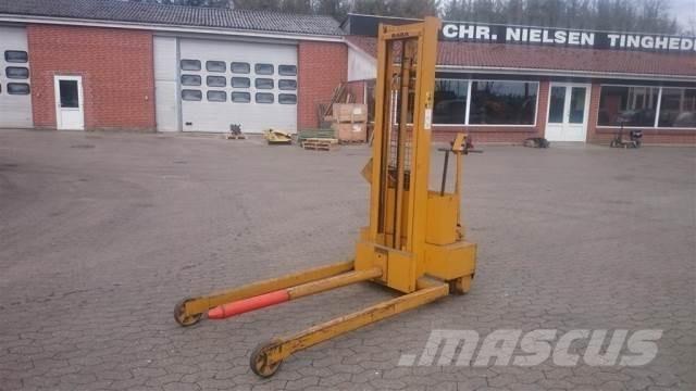 Baka el truck Wózki paletowe ręczne.