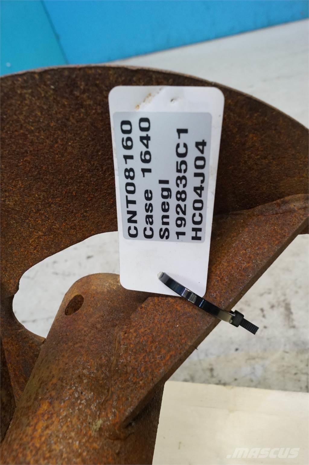 CASE 1640 Akcesoria do kombajnów zbożowych