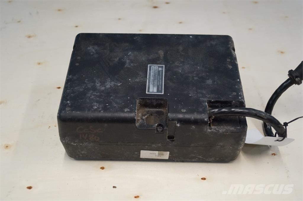 CASE 1680 Elektronika