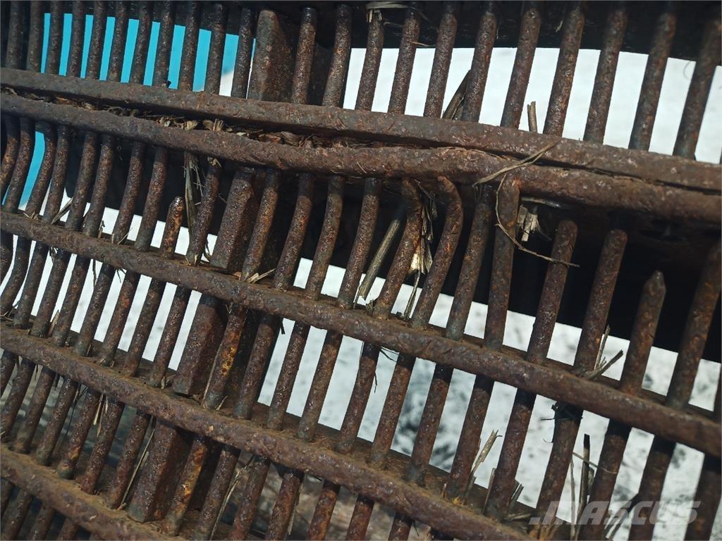 CASE 2388 Akcesoria do kombajnów zbożowych