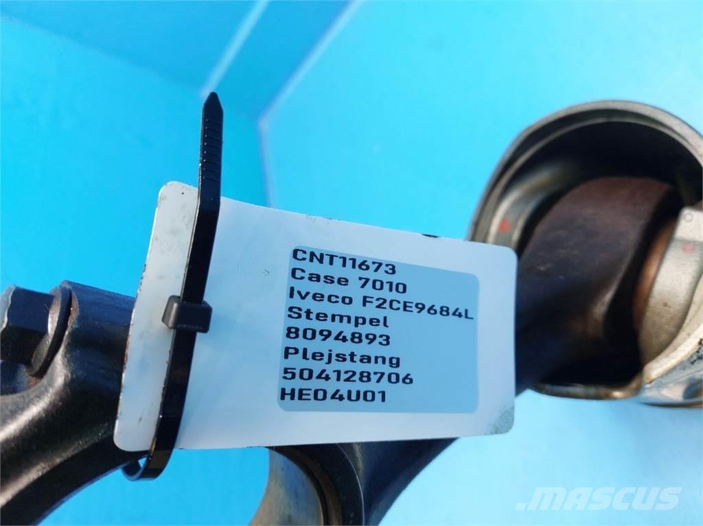 CASE 7010 Silniki