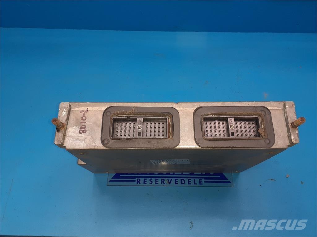 CASE 8010 Elektronika