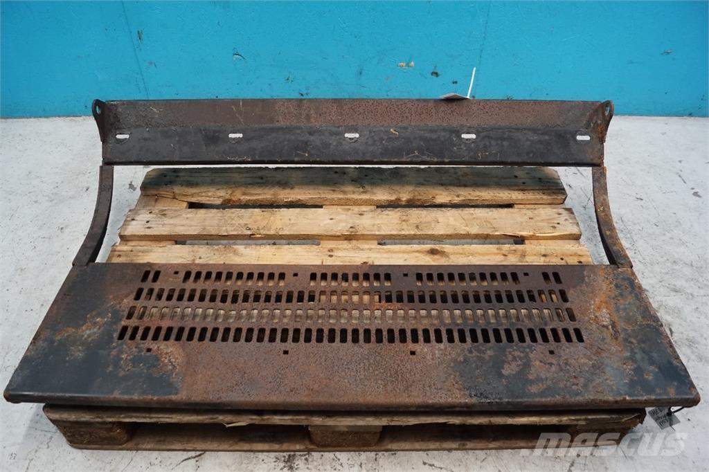 CASE 8010 Akcesoria do kombajnów zbożowych