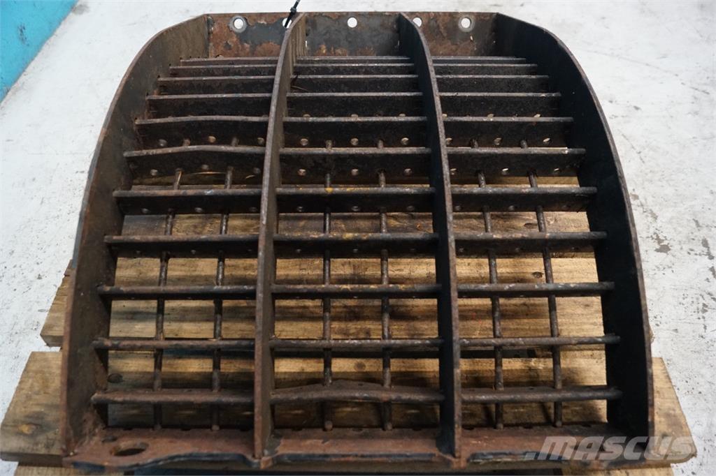 CASE 8010 Akcesoria do kombajnów zbożowych