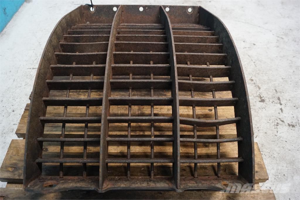 CASE 8010 Akcesoria do kombajnów zbożowych