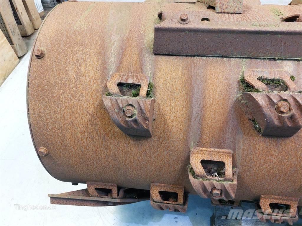 CASE 8010 Akcesoria do kombajnów zbożowych