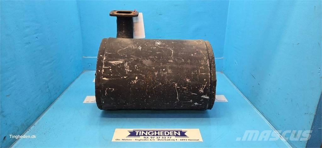 CASE 844S Silniki