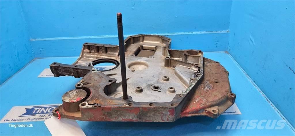 CASE 844S Silniki